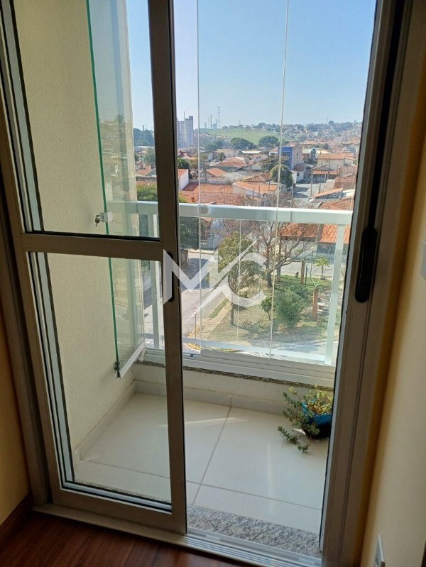 Apartamento, 3 quartos, 72 m² - Foto 2