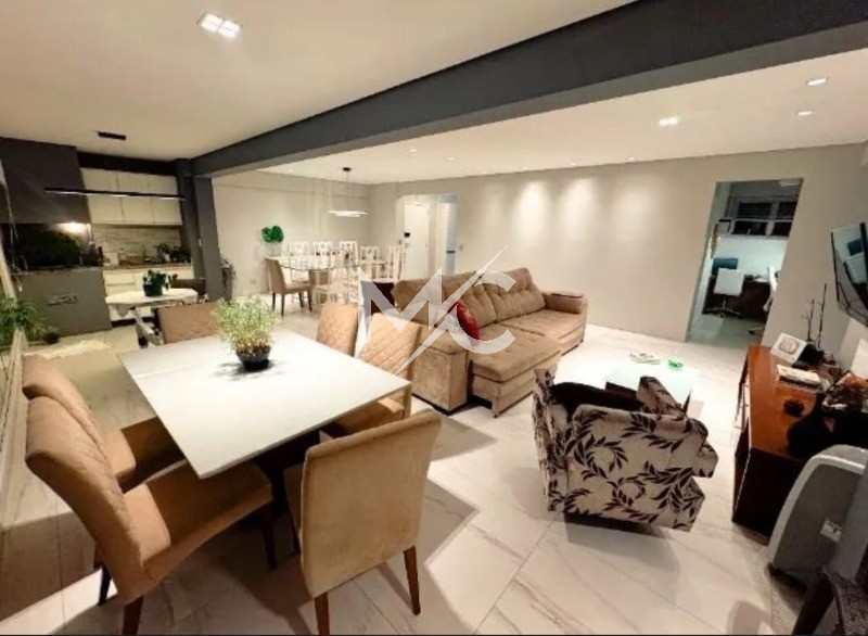 Apartamento, 3 quartos, 156 m² - Foto 2