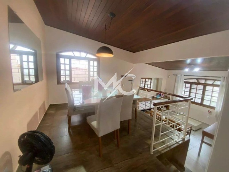 Casa, 4 quartos - Foto 1