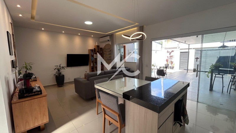 Casa, 3 quartos - Foto 1