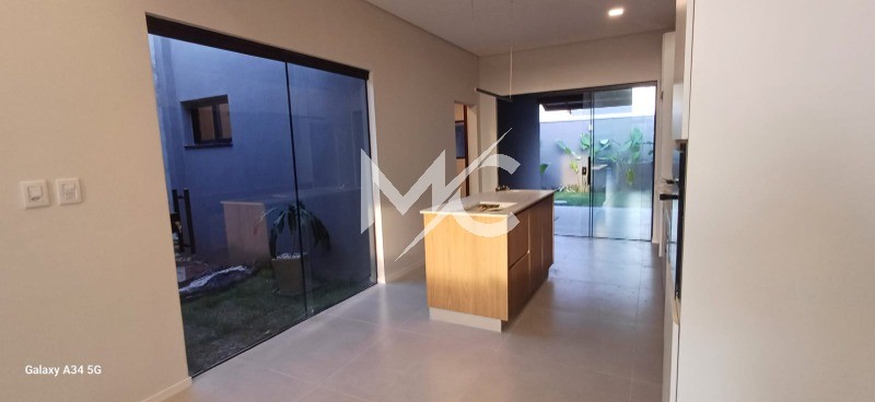 Casa, 3 quartos, 175 m² - Foto 2
