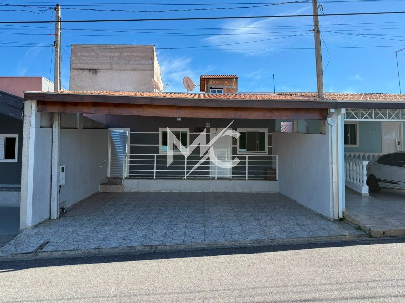 Casa, 3 quartos, 60 m² - Foto 1