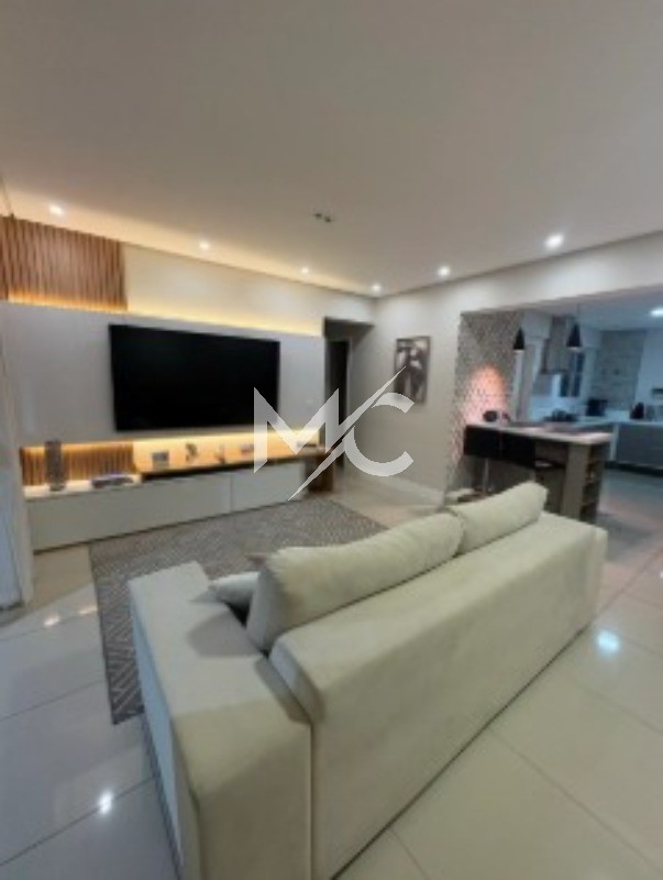 Apartamento, 3 quartos, 100 m² - Foto 2
