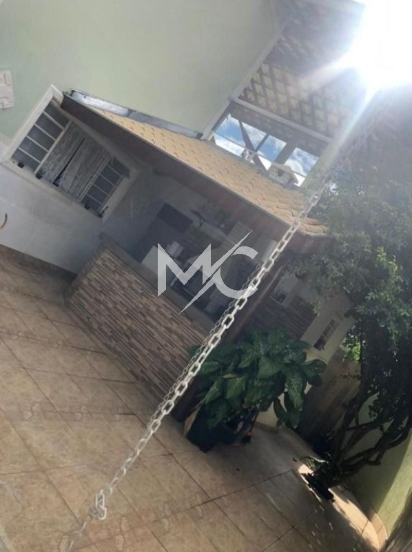 Casa, 3 quartos, 242 m² - Foto 16