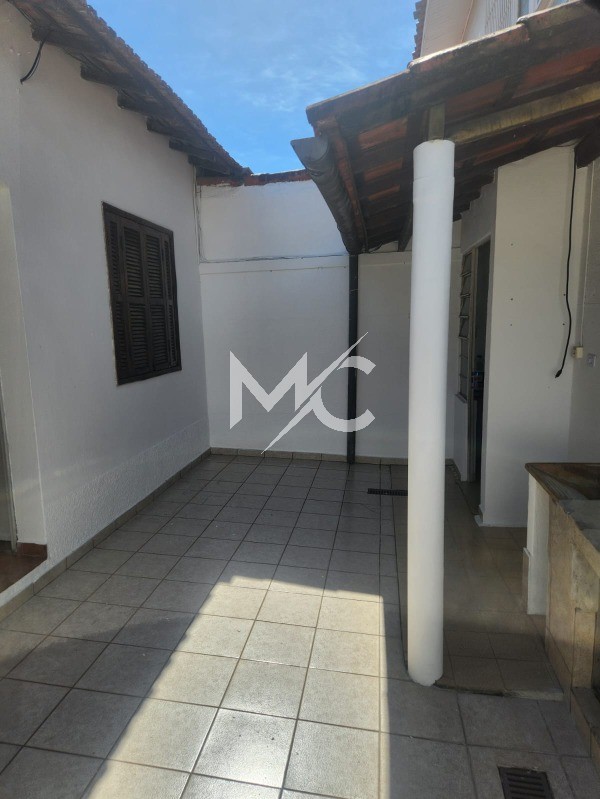Casa, 2 quartos, 200 m² - Foto 12