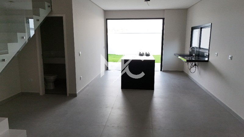 Casa, 3 quartos, 178 m² - Foto 1