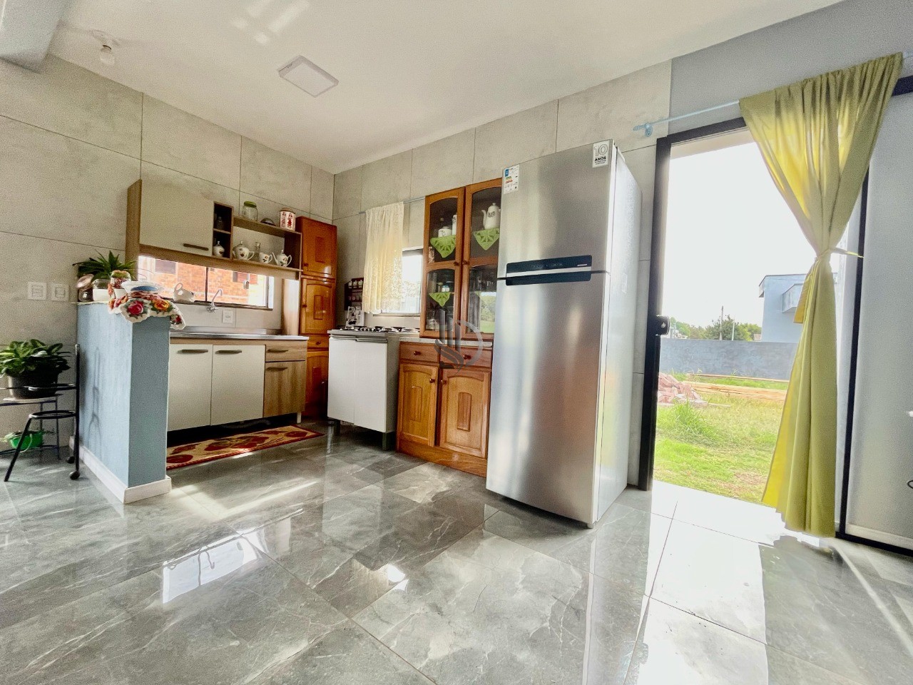 Espumoso-rs: casa com 2 quartos, 2 salas e 67,55m² de área -