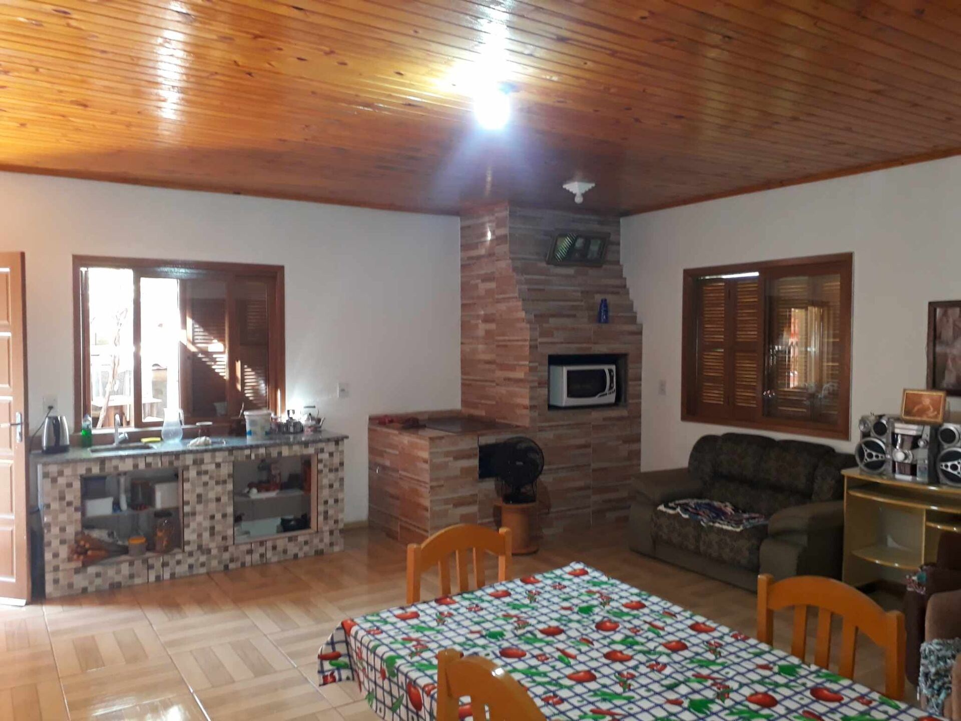 Casa à venda com 3 quartos, 125m² - Foto 4