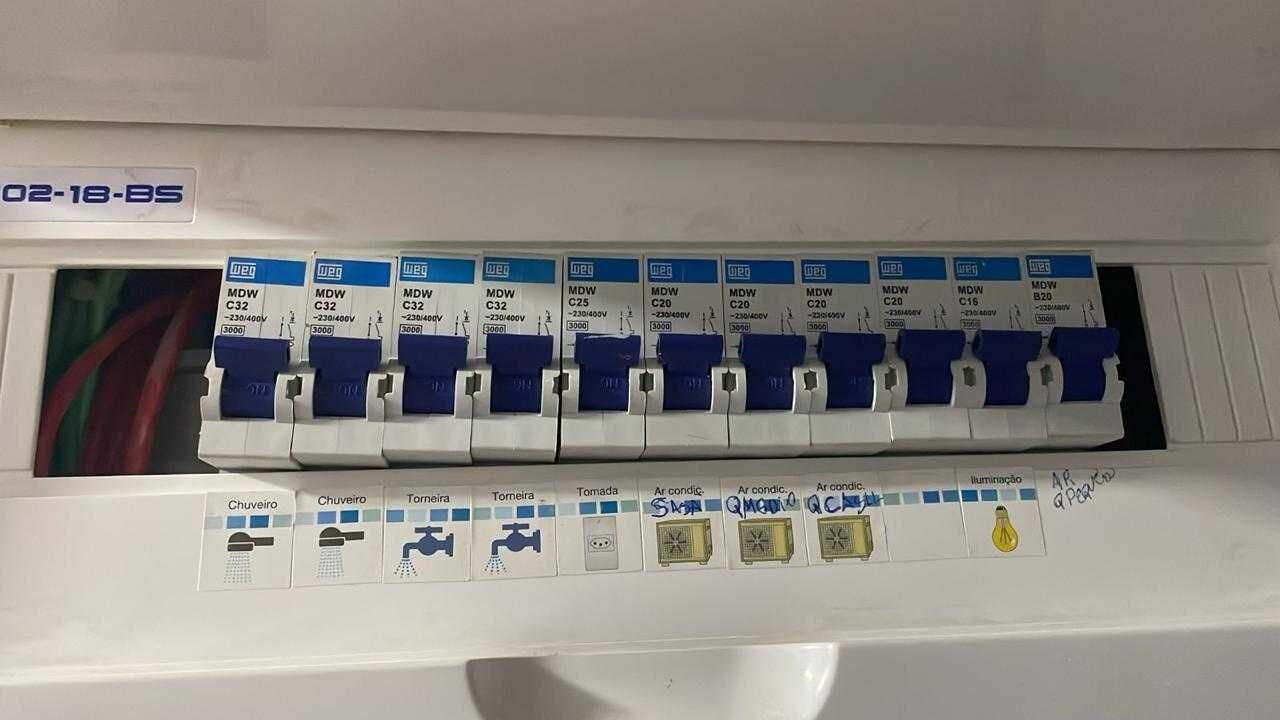 Casa à venda com 3 quartos, 100m² - Foto 16