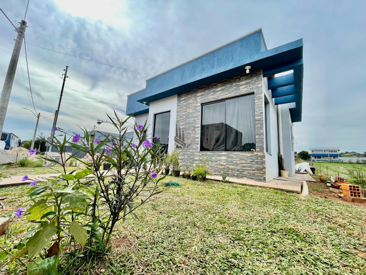 Espumoso-RS: Casa com 2 Quartos, 2 Salas e 67,55m² de Área - Aproveite essa Oportunidade!