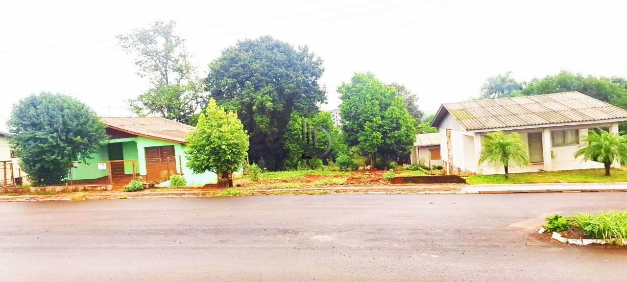 Terreno à venda no Centro de Colorado-RS: 780,00 m² de área!
