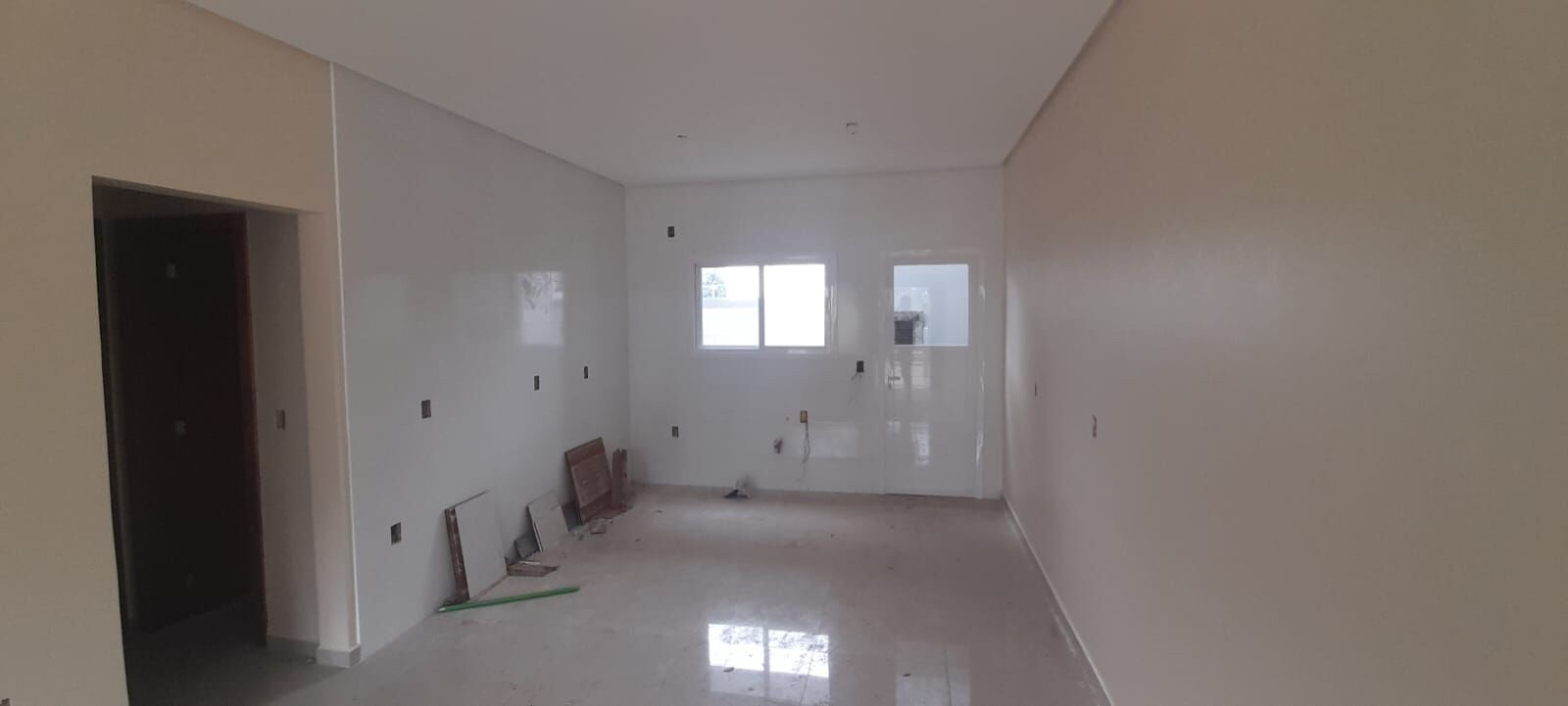 Apartamento à venda com 2 quartos, 152m² - Foto 2