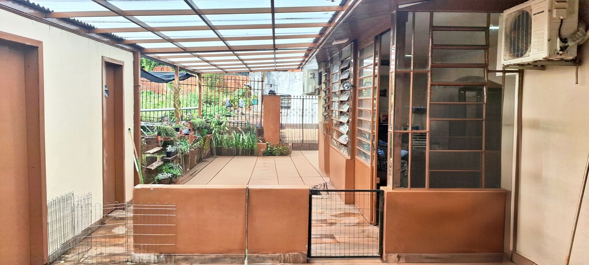 Casa à venda com 3 quartos, 200m² - Foto 25