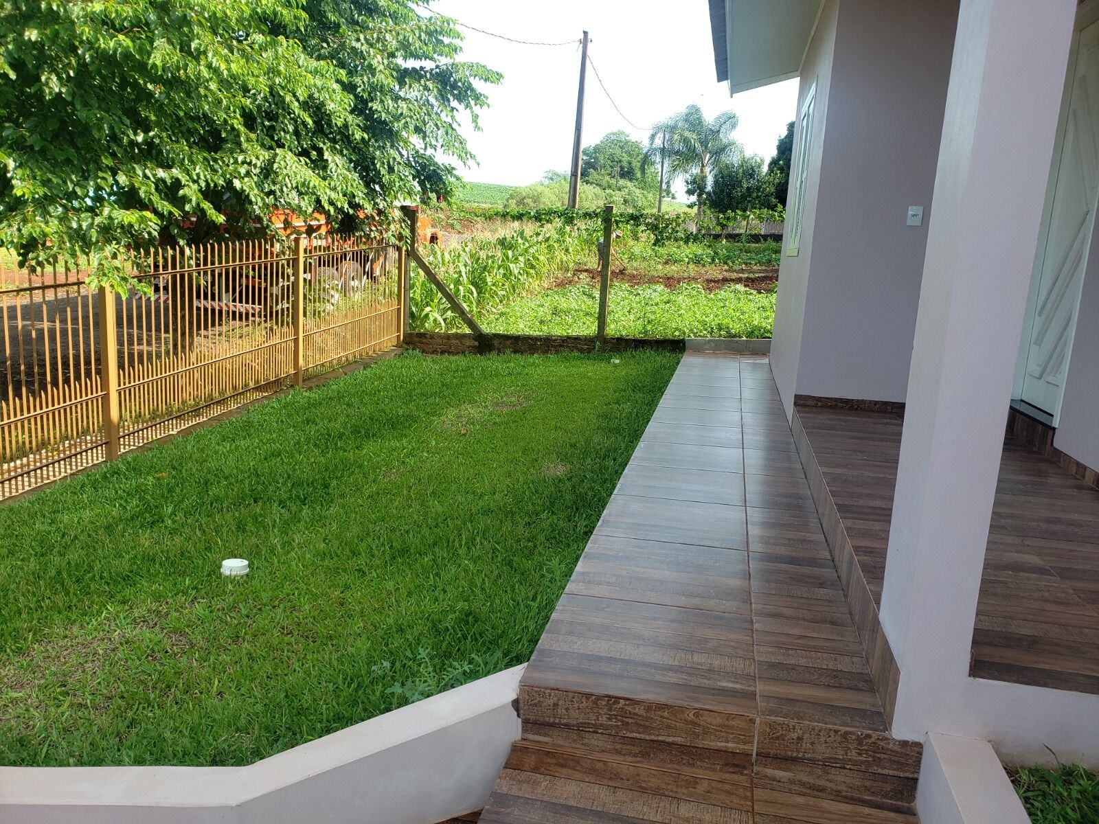 Casa à venda com 2 quartos, 96m² - Foto 2