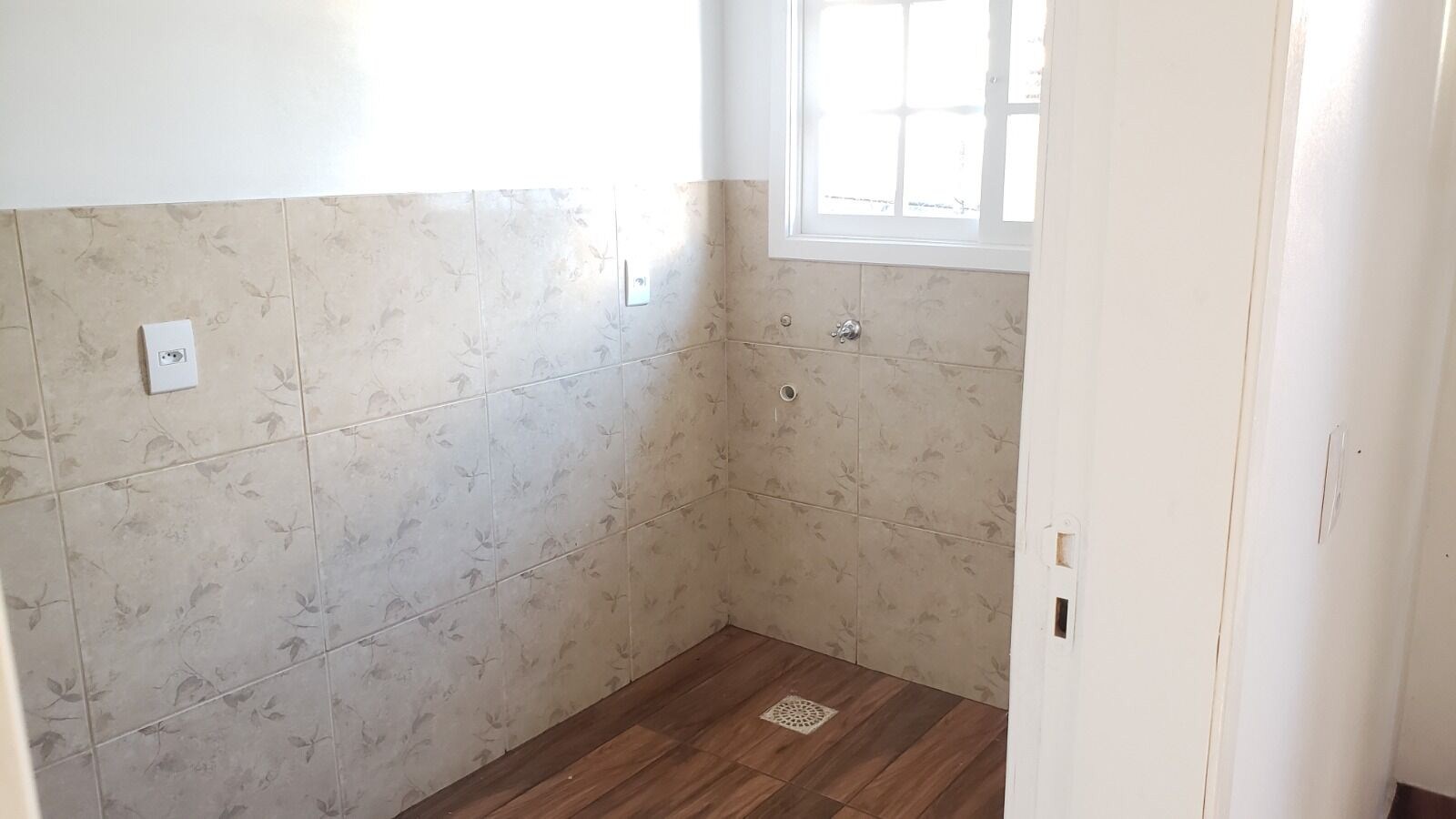 Casa à venda com 2 quartos, 96m² - Foto 8