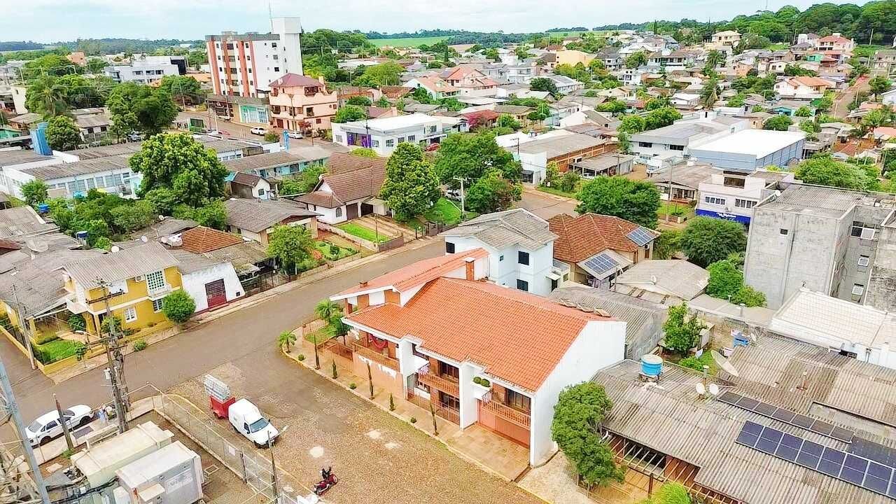 Casa à venda com 3 quartos, 402m² - Foto 9