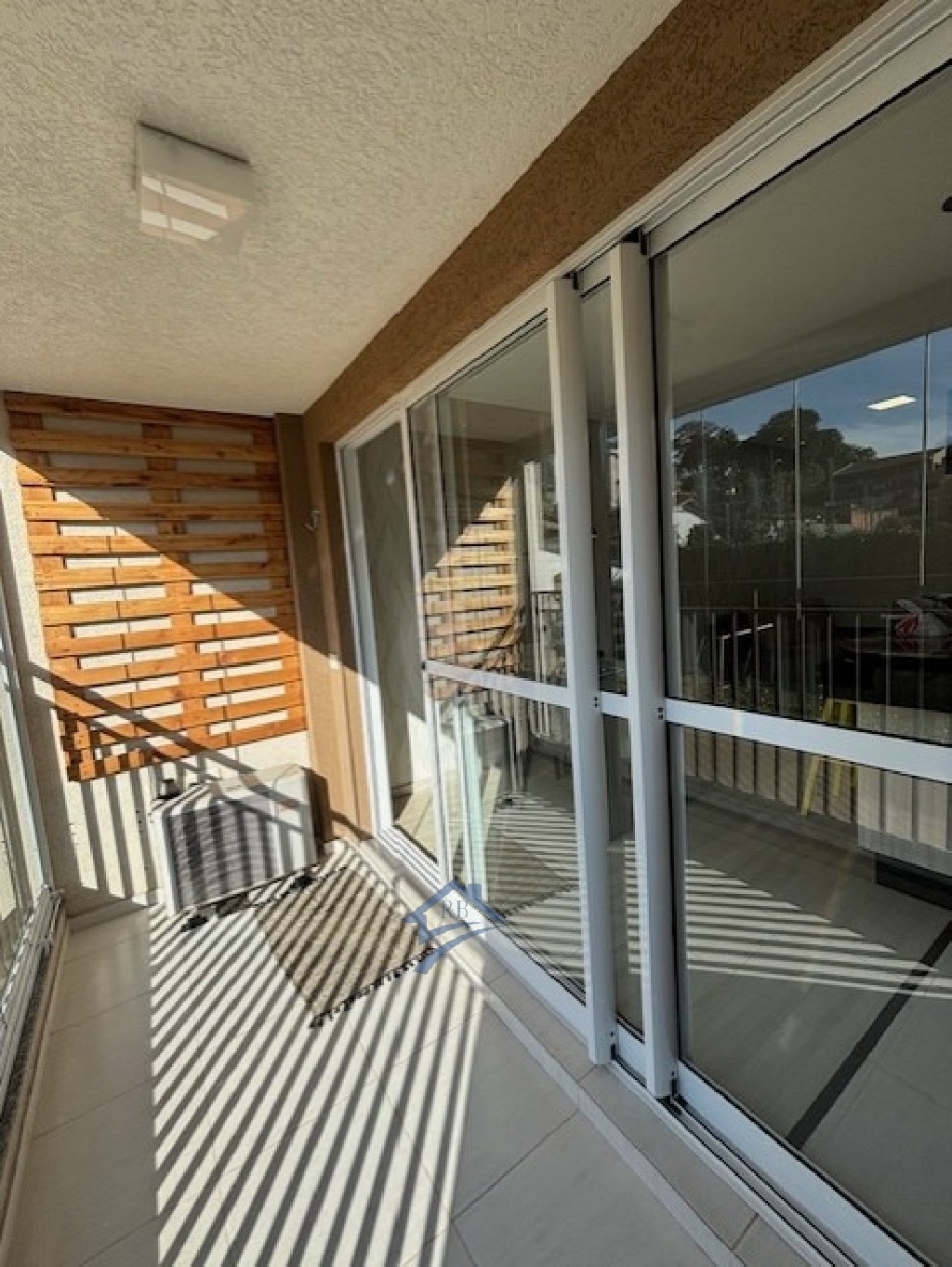 Apartamento para alugar com 2 quartos, 55m² - Foto 3