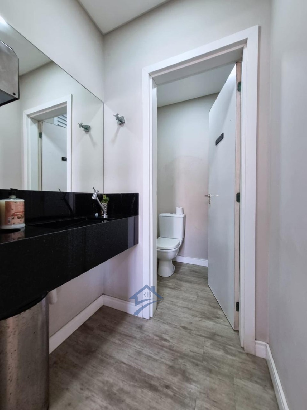 Apartamento à venda com 2 quartos, 86m² - Foto 28
