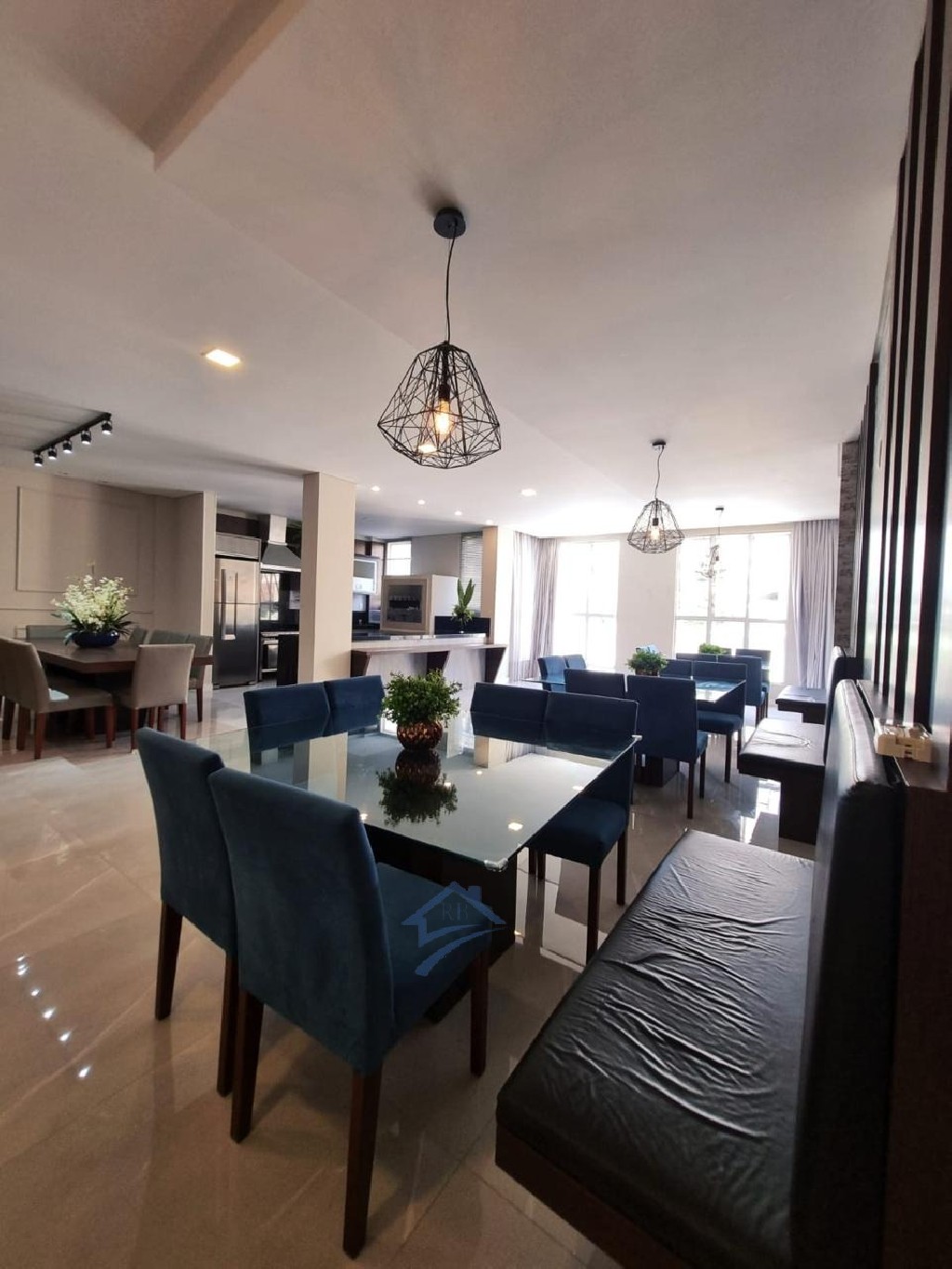 Apartamento à venda com 2 quartos, 86m² - Foto 35
