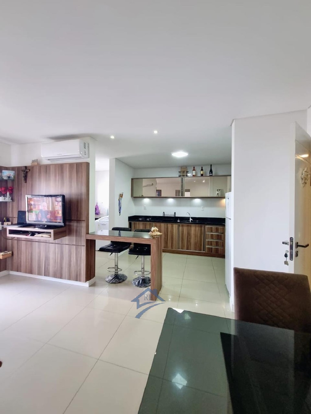 Apartamento à venda com 2 quartos, 86m² - Foto 8