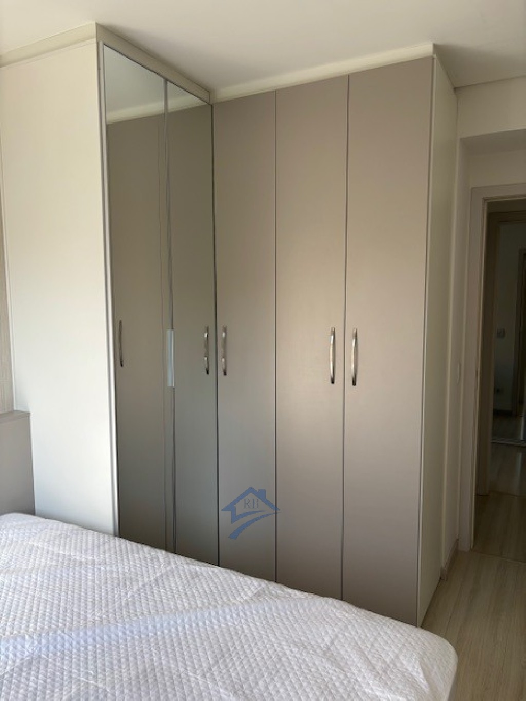 Apartamento para alugar com 2 quartos, 55m² - Foto 2