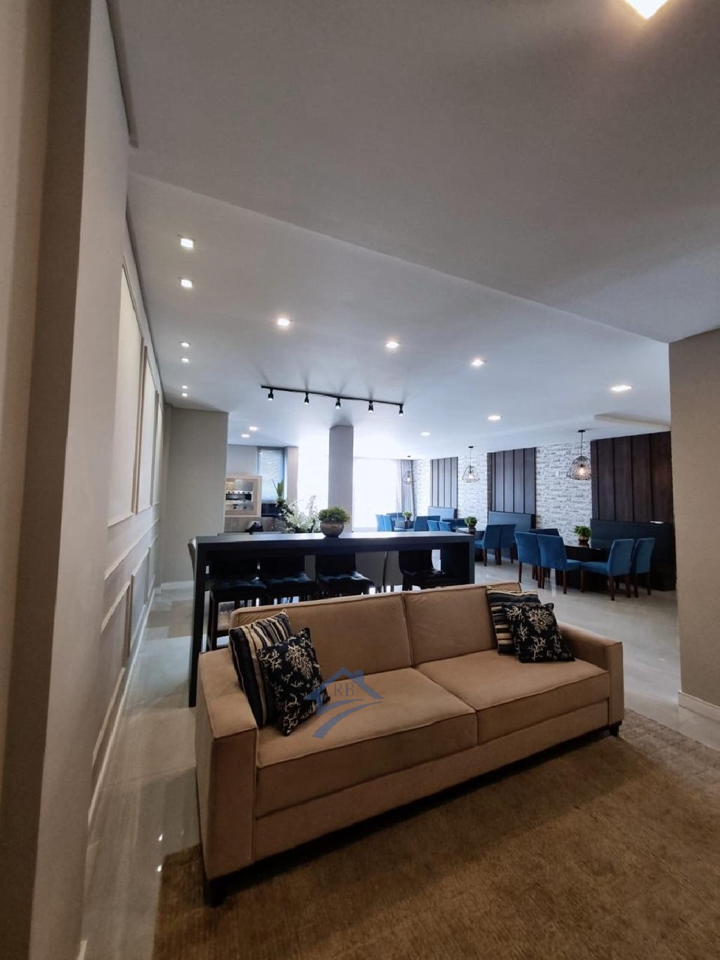 Apartamento à venda com 2 quartos, 86m² - Foto 40