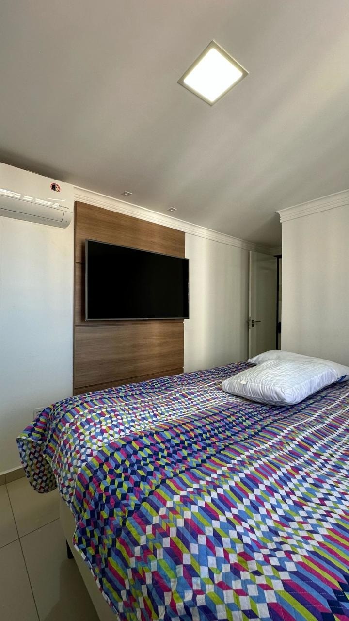 Apartamento à venda com 2 quartos, 72m² - Foto 8