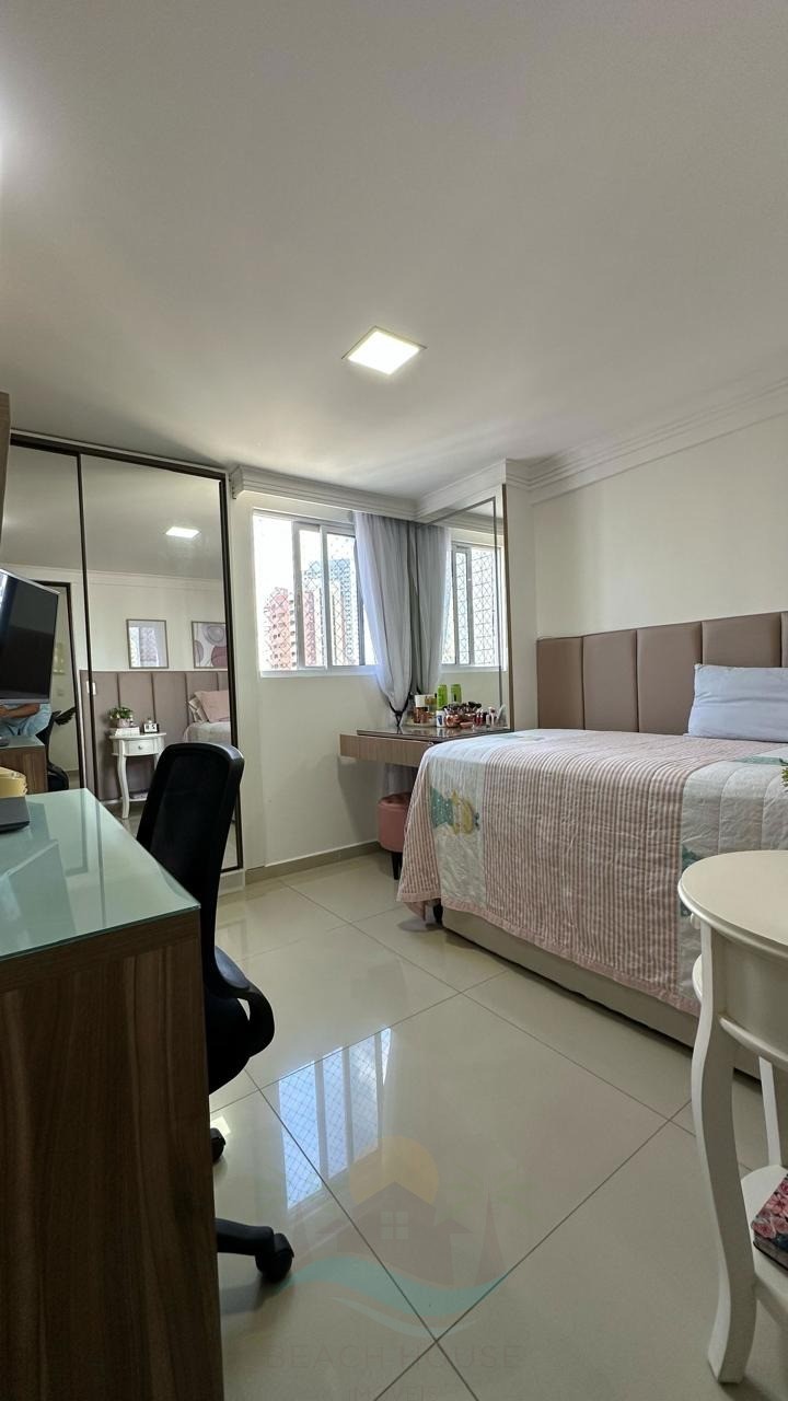 Apartamento à venda com 2 quartos, 72m² - Foto 10