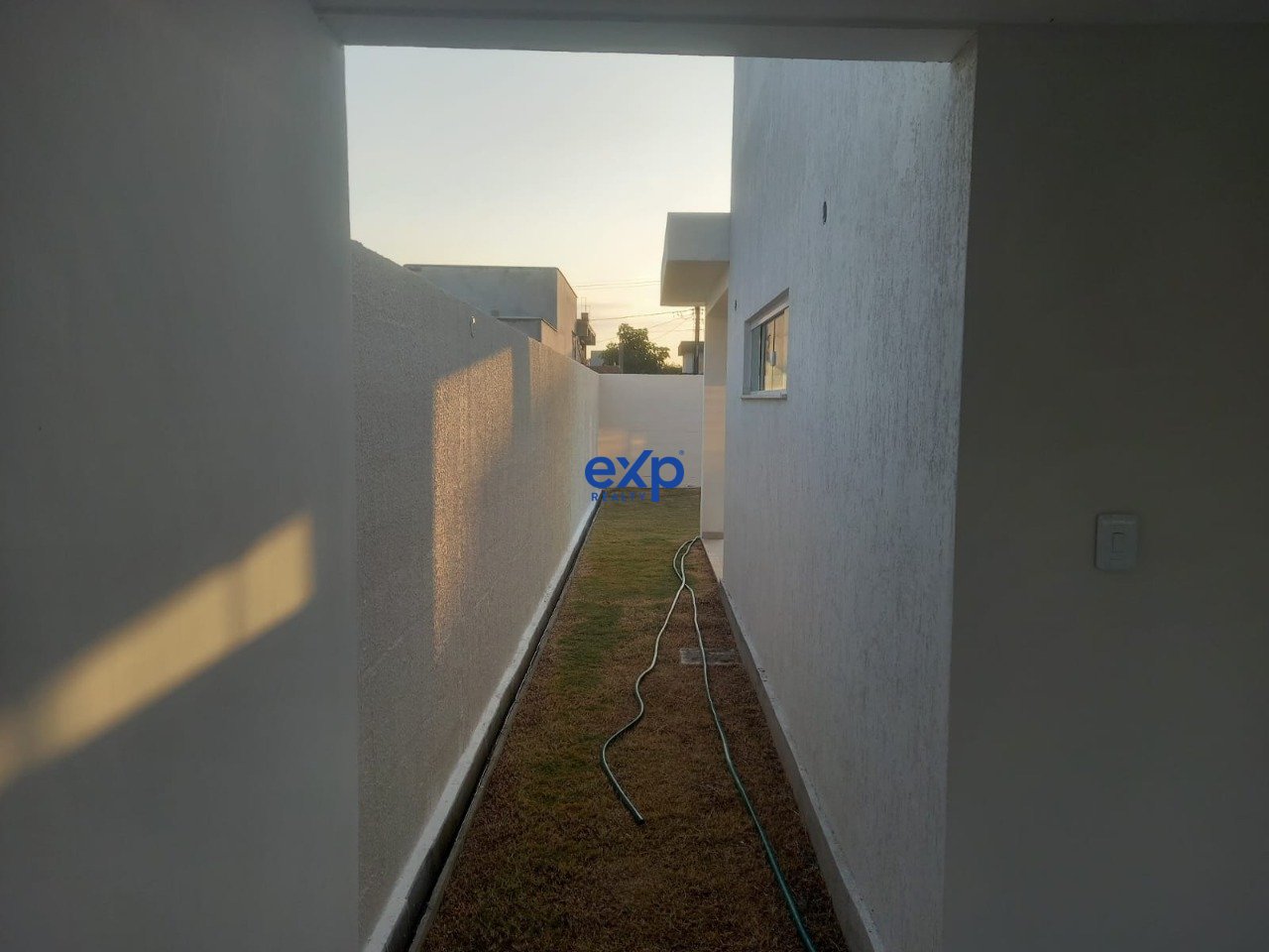 Casa à venda com 4 quartos, 195m² - Foto 8