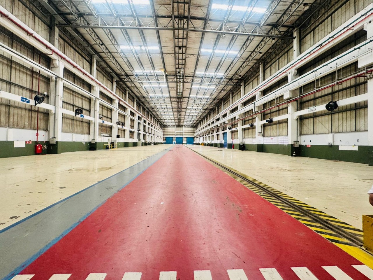 Depósito-Galpão, 19295 m² - Foto 1