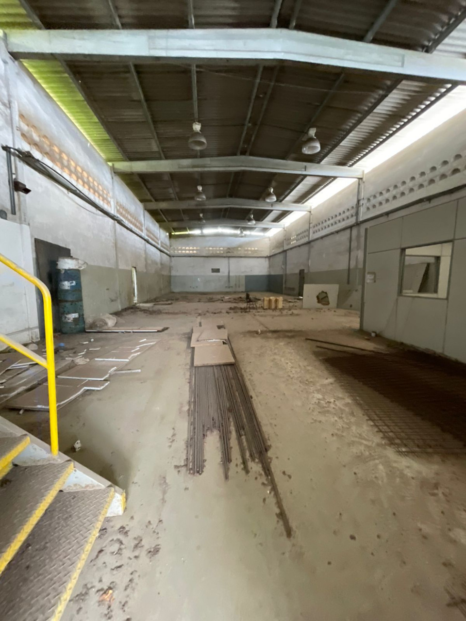 Depósito-Galpão, 1000 m² - Foto 2