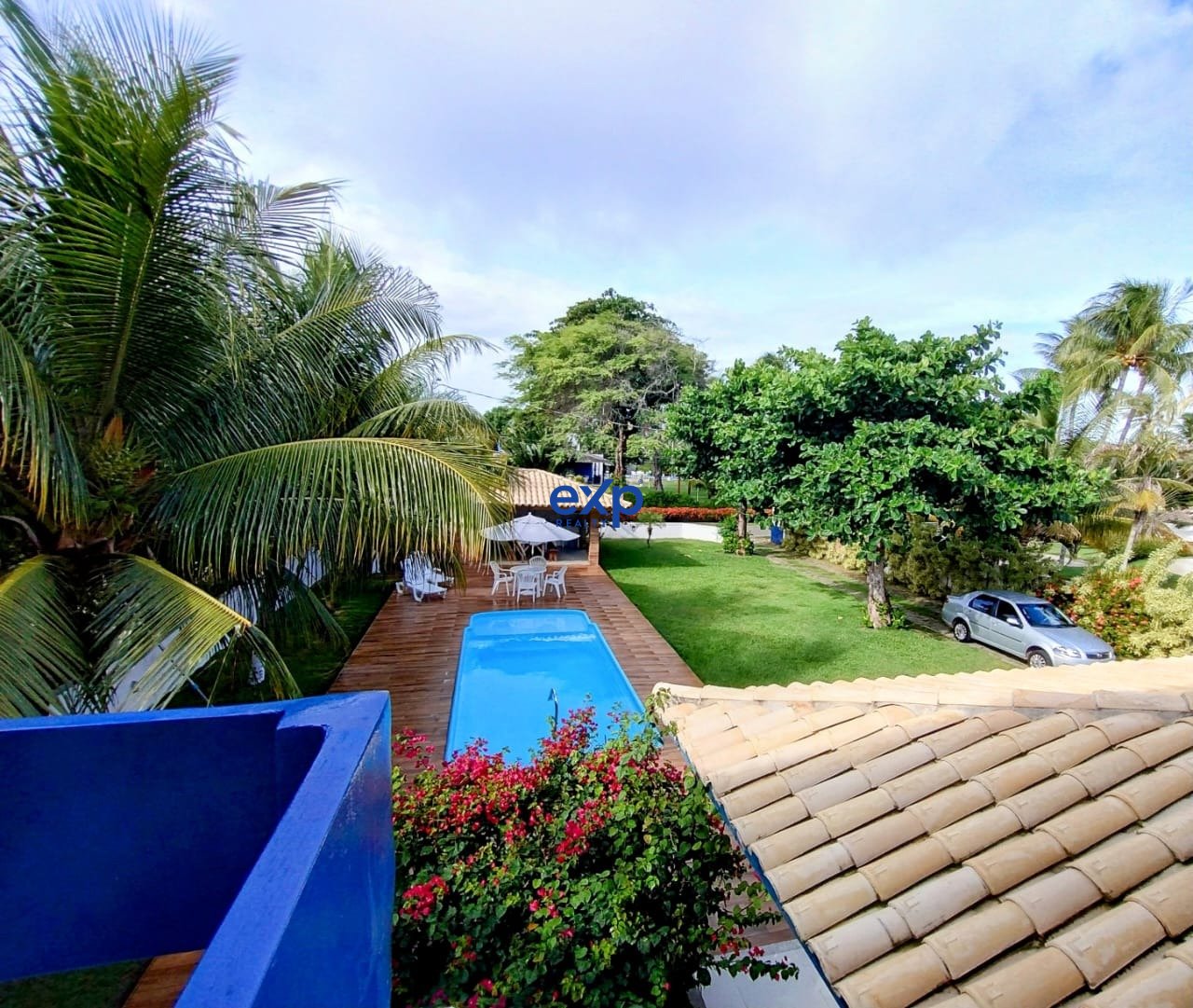 Casa à venda com 4 quartos, 435m² - Foto 2