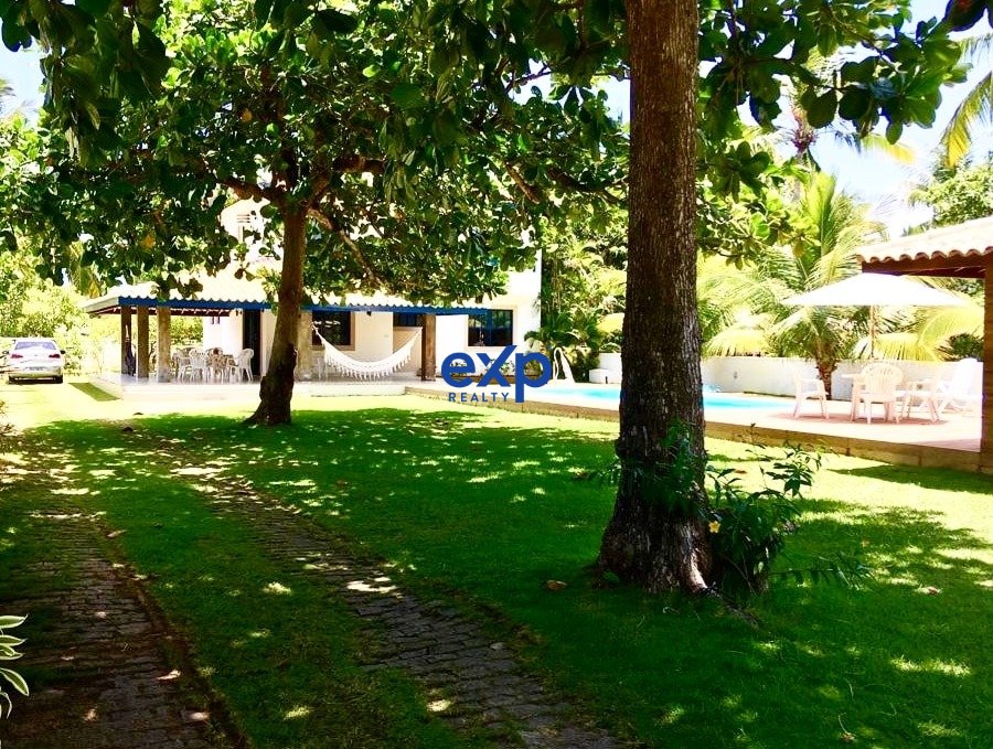 Casa à venda com 4 quartos, 435m² - Foto 1
