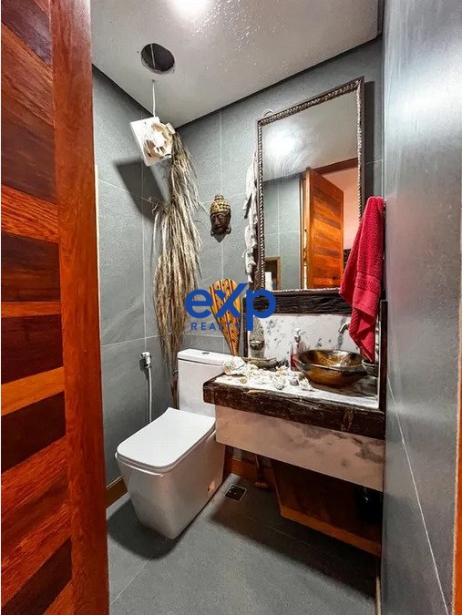 Casa à venda com 3 quartos, 204m² - Foto 6