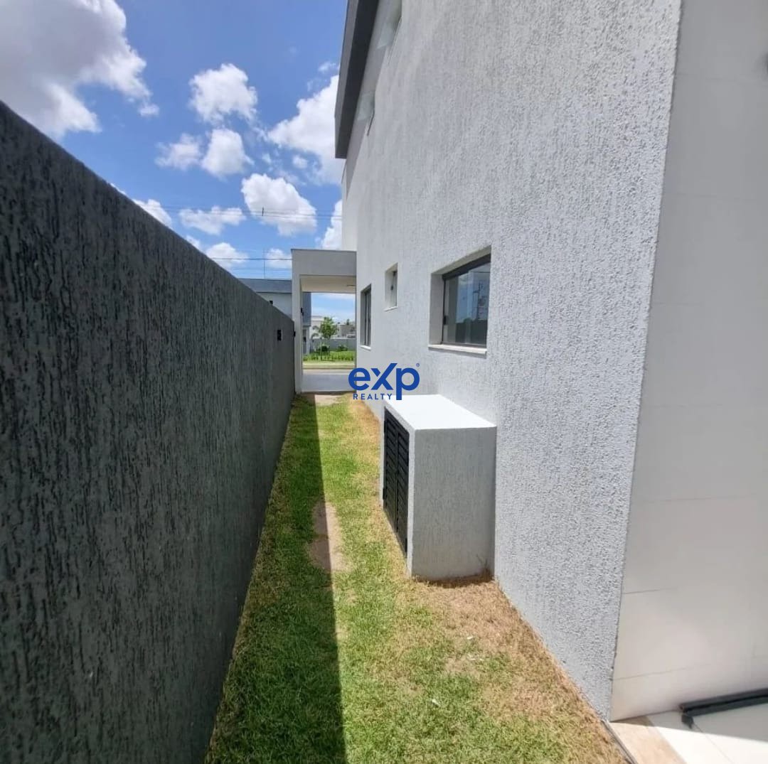 Casa à venda com 4 quartos, 204m² - Foto 6