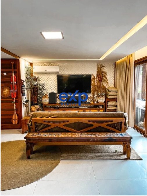 Casa à venda com 3 quartos, 204m² - Foto 3