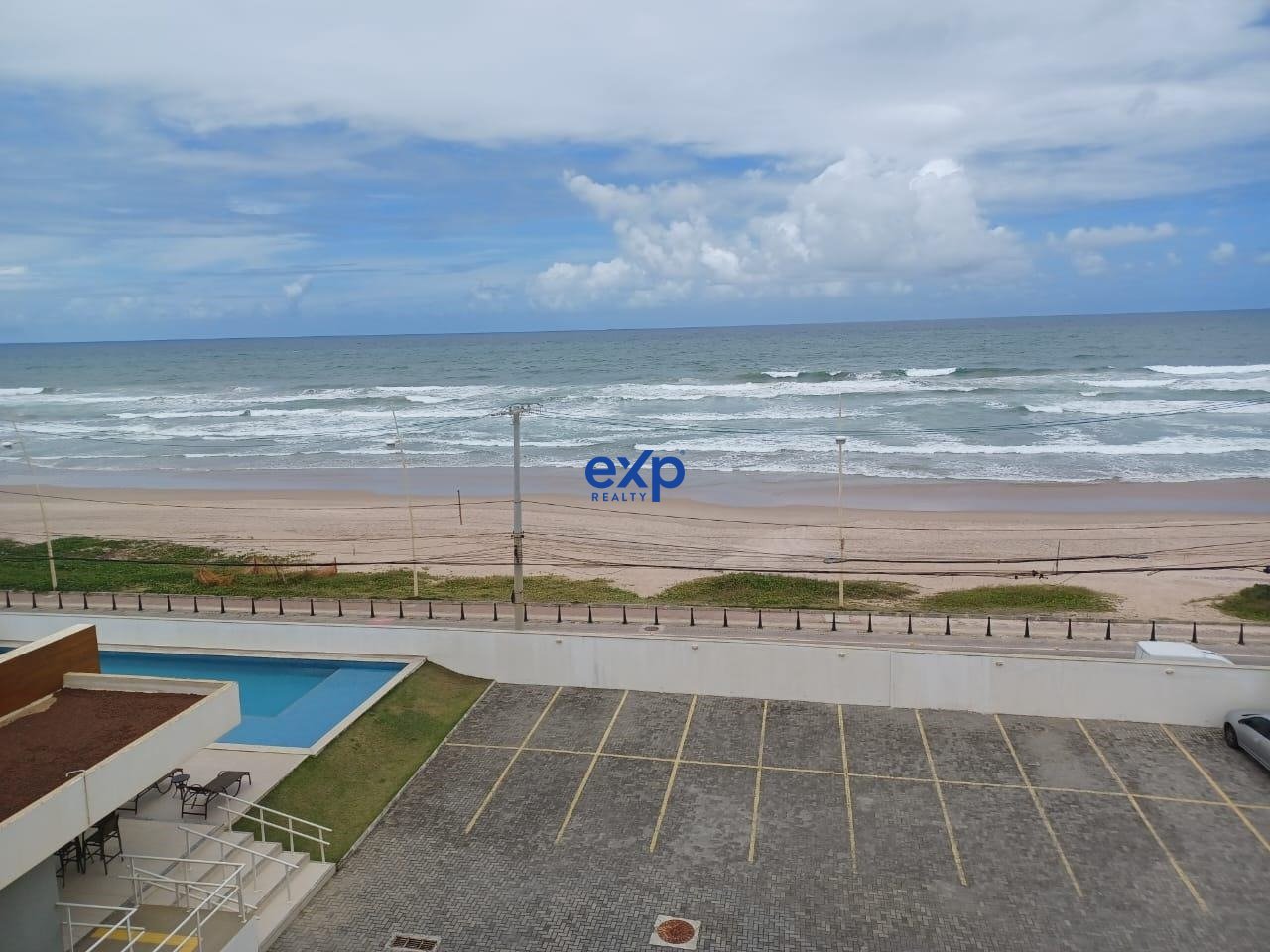 Apartamento à venda com 3 quartos, 134m² - Foto 2