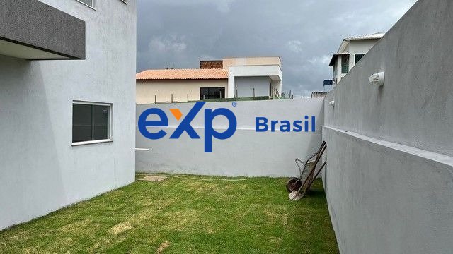 Casa à venda com 4 quartos, 180m² - Foto 4