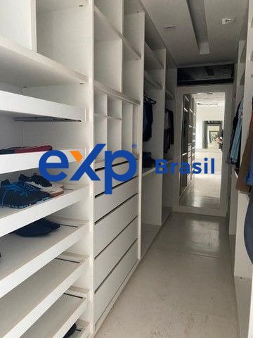 Casa à venda com 4 quartos, 2153m² - Foto 8