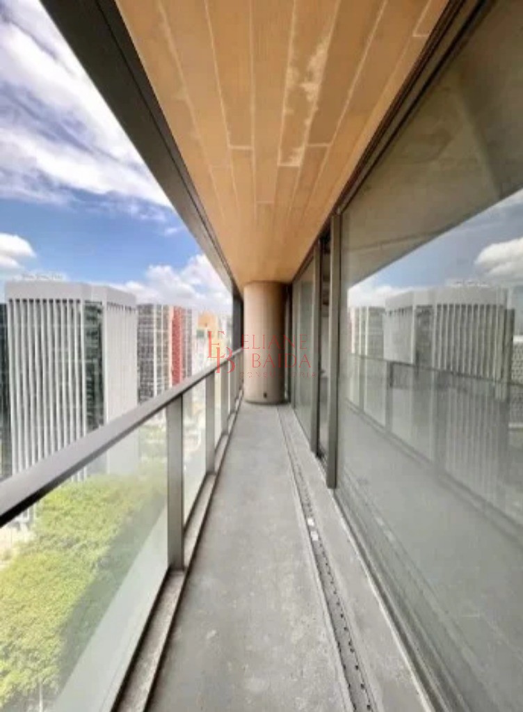 Apartamento, 3 quartos, 232 m² - Foto 2