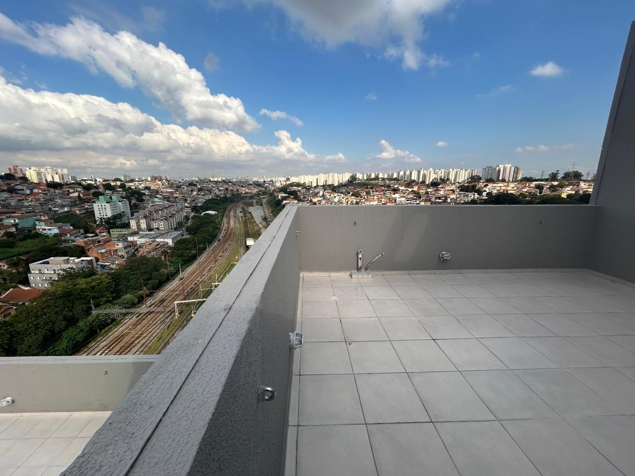 Apartamento à venda com 1 quarto, 84m² - Foto 22