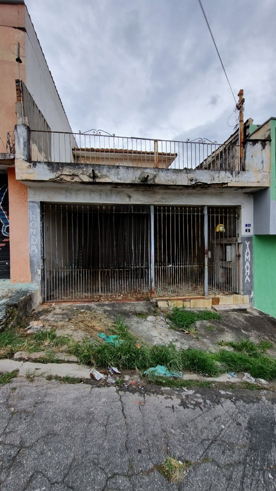 Terreno à venda com 1 quarto, 113m² - Foto 1