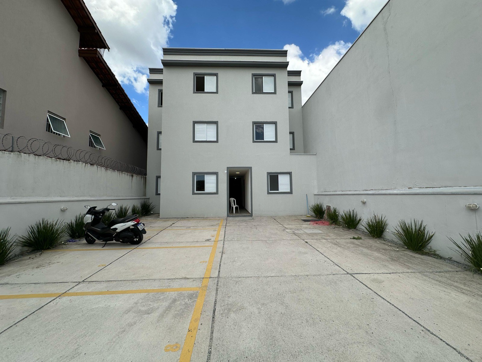 Apartamento à venda com 2 quartos, 42m² - Foto 13