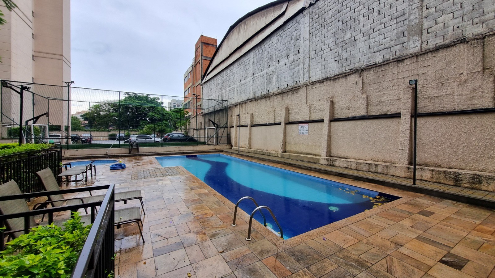 Apartamento à venda com 3 quartos, 63m² - Foto 31