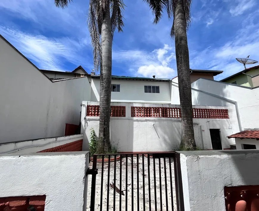 Casa à venda com 7 quartos, 500m² - Foto 6