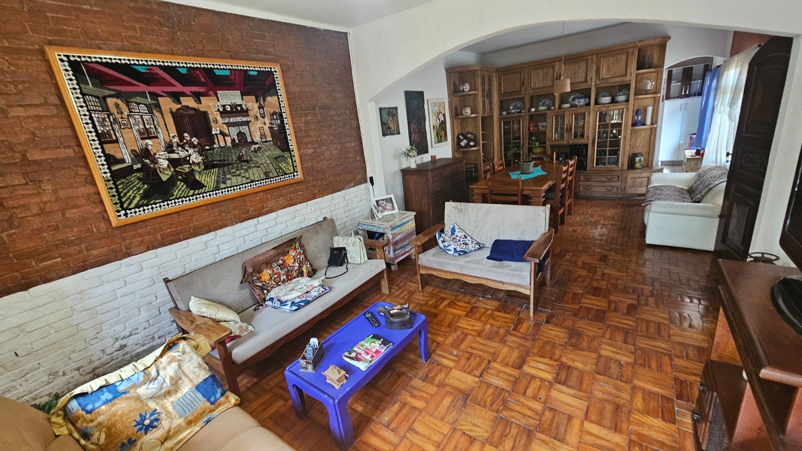 Casa à venda com 3 quartos, 120m² - Foto 1