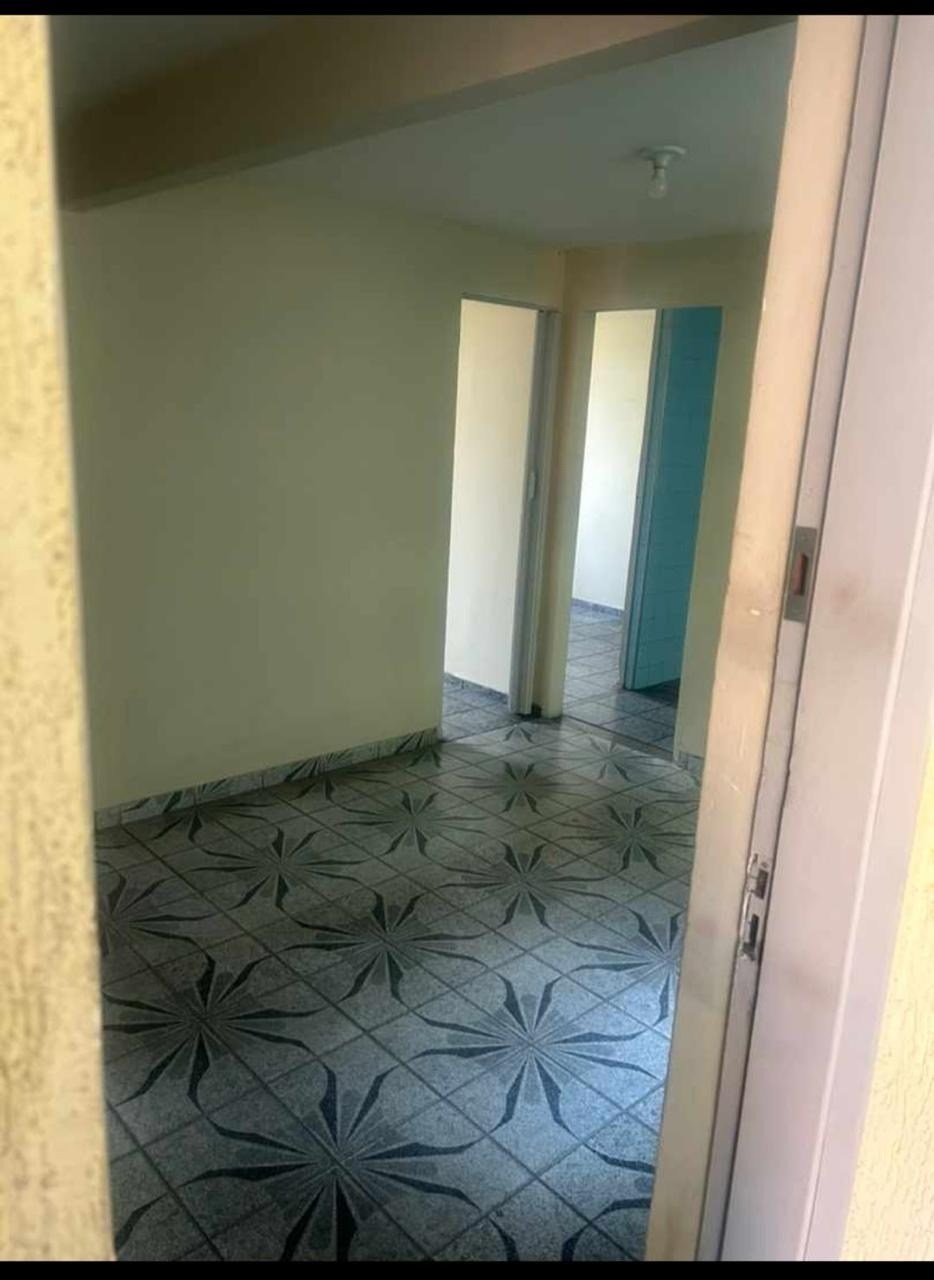 Apartamento à venda com 2 quartos, 39m² - Foto 4