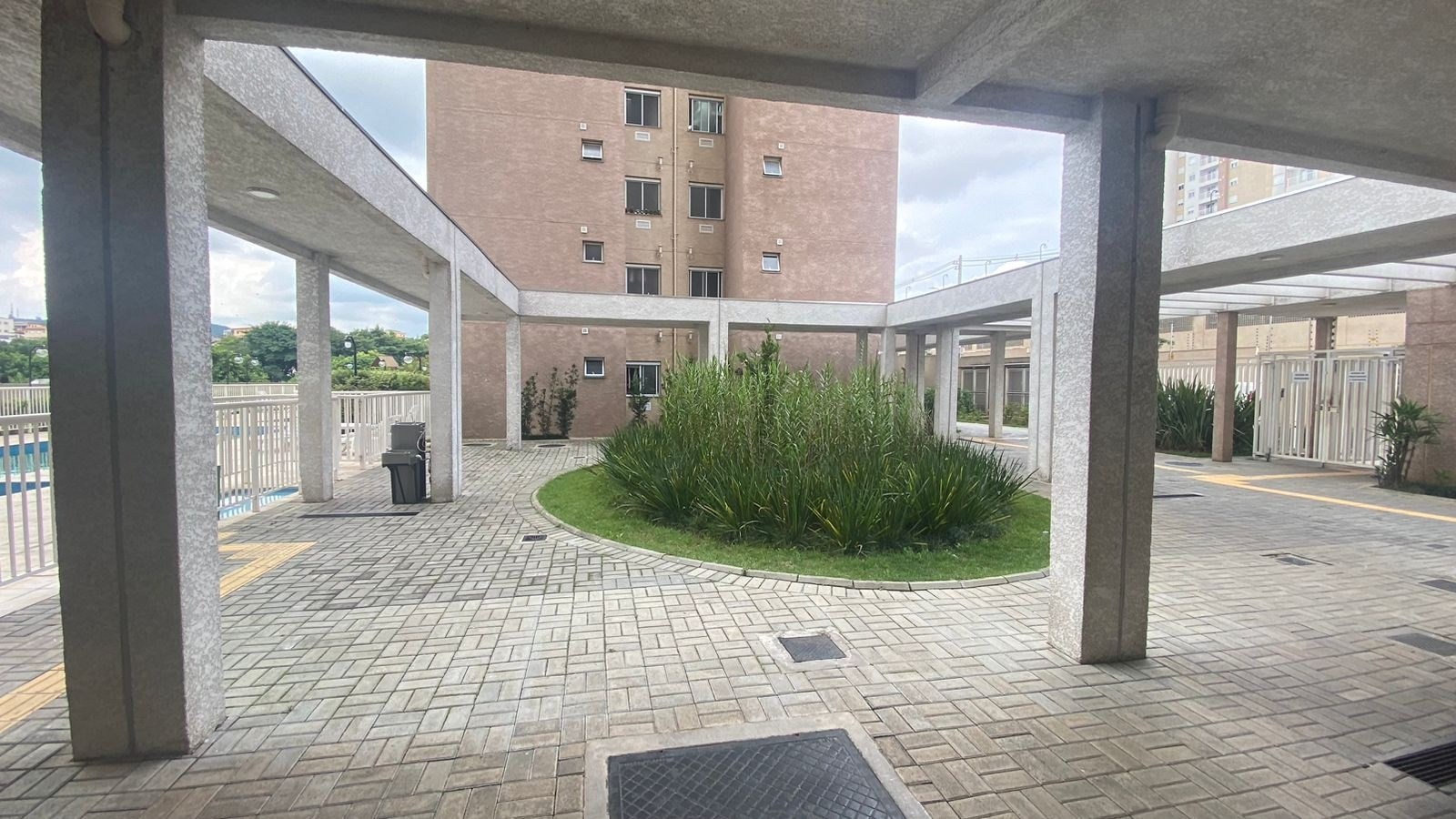 Apartamento à venda com 2 quartos, 49m² - Foto 5