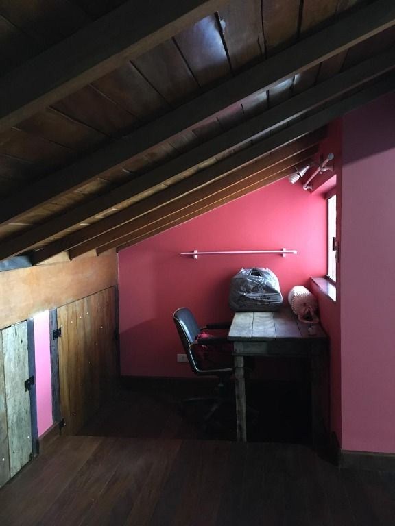 Casa, 6 quartos, 200 m² - Foto 2