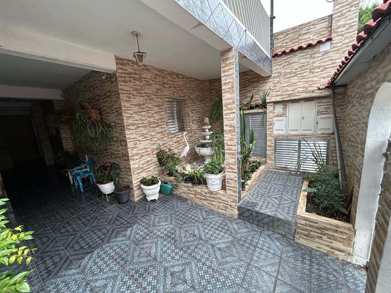 Casa, 2 quartos, 194 m² - Foto 1